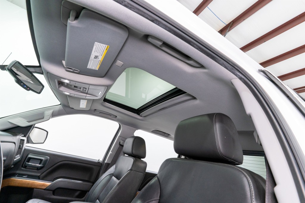 2018 Chevrolet Silverado 1500 Image 18