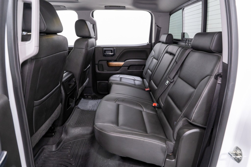 2018 Chevrolet Silverado 1500 Image 32