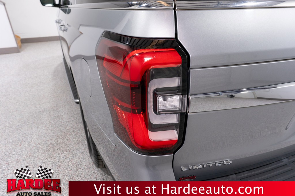 2023 Ford Expedition Image 9