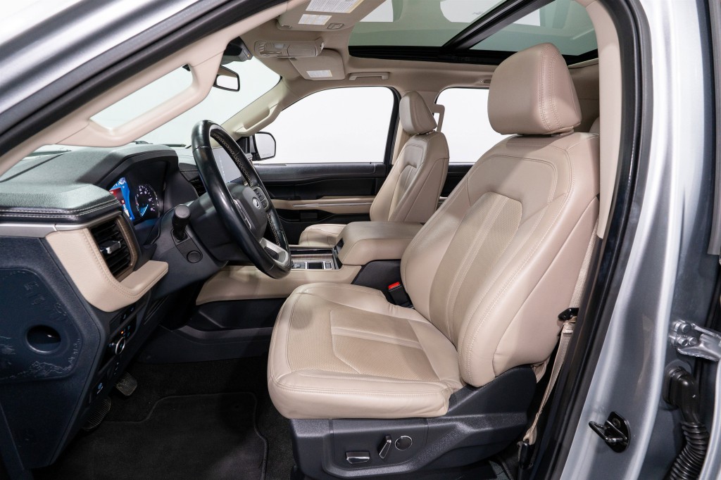 2023 Ford Expedition Image 17