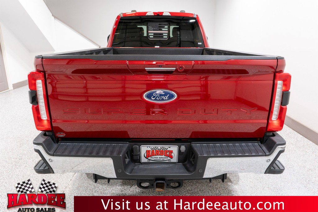 2023 Ford F-250 Image 4