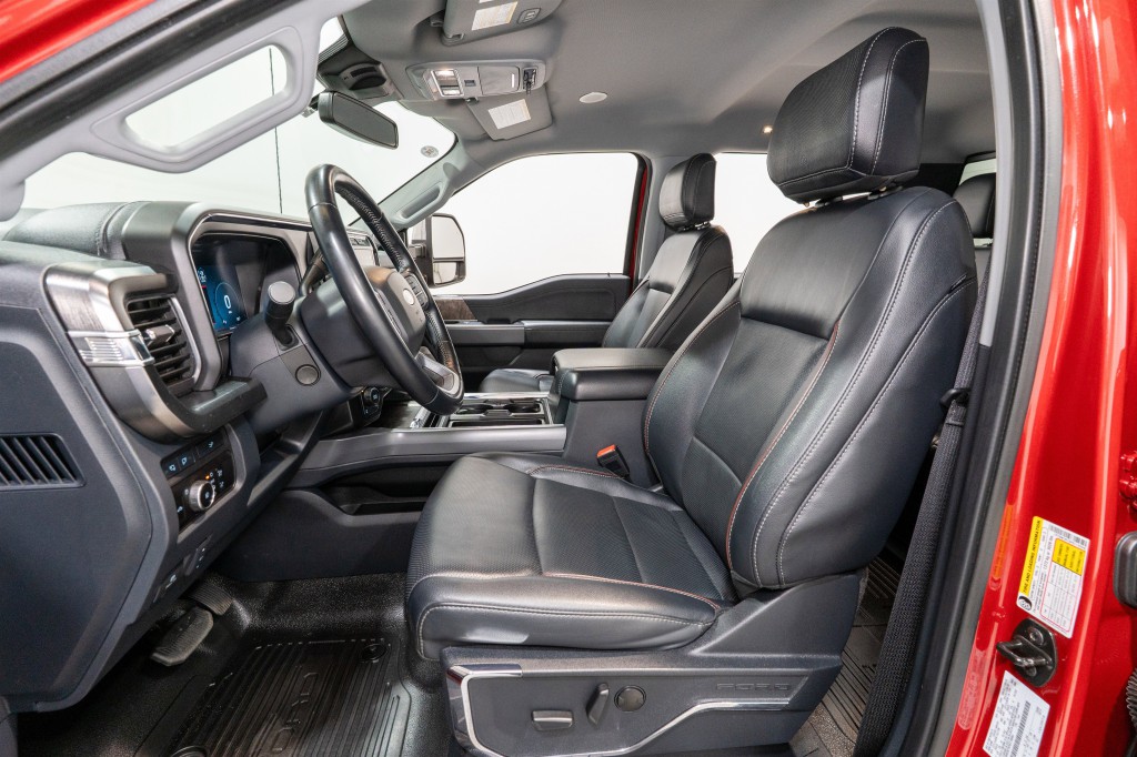 2023 Ford F-250 Image 21