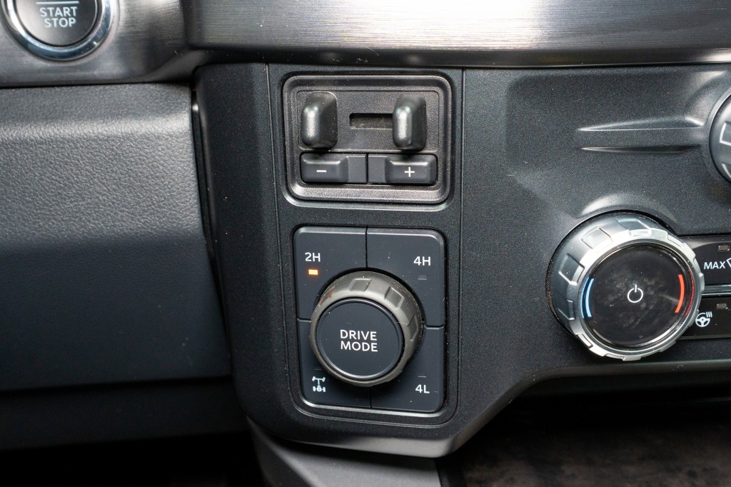 2023 Ford F-250 Image 30