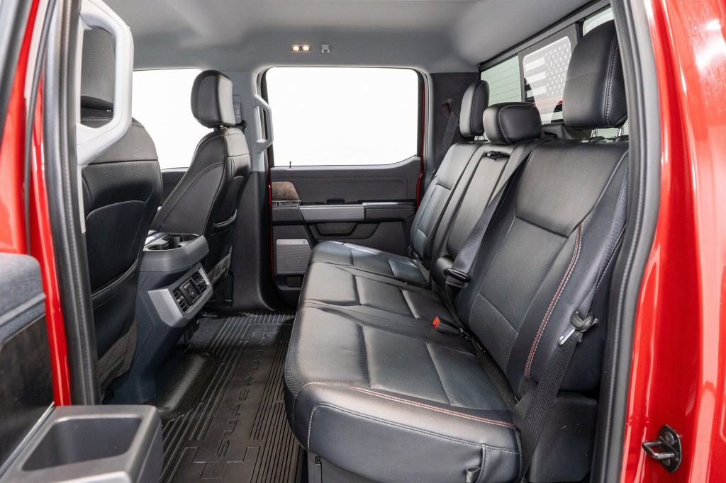 2023 Ford F-250 Image 40