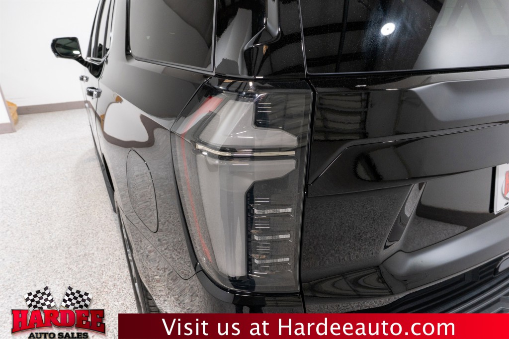 2025 Chevrolet Tahoe Image 9