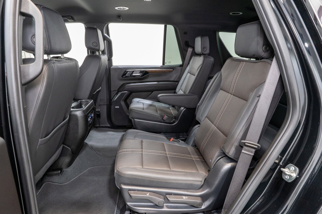 2025 Chevrolet Tahoe Image 34