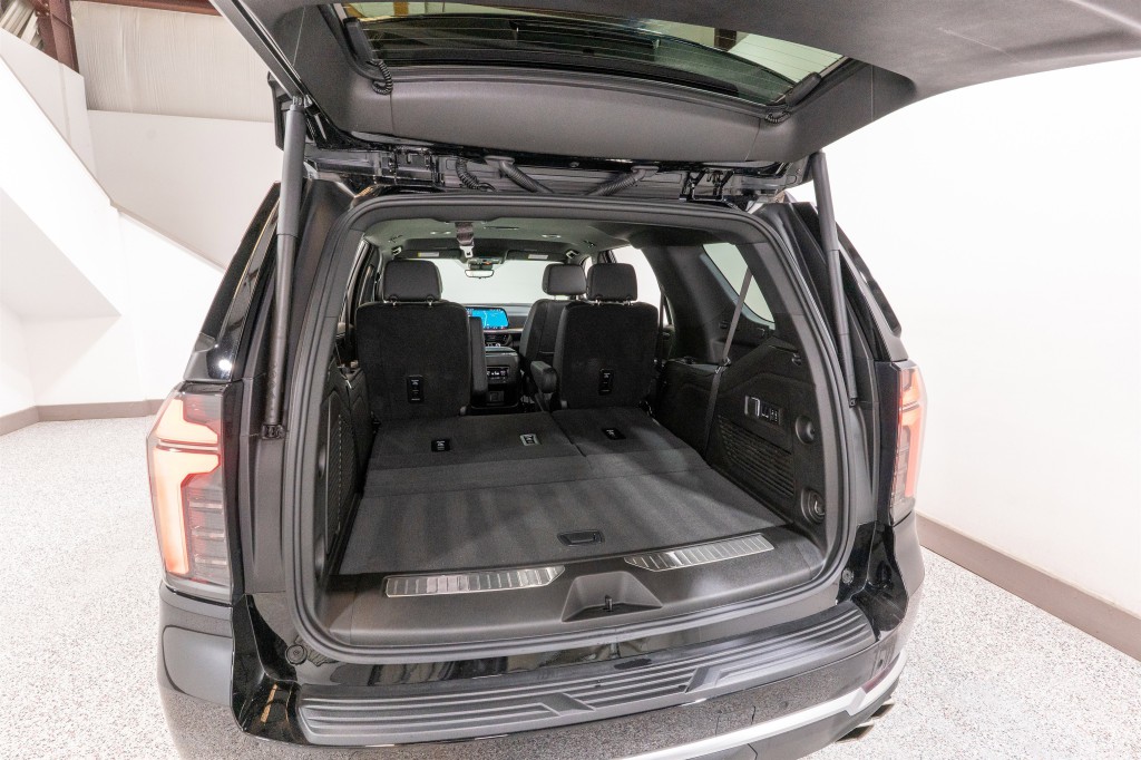 2025 Chevrolet Tahoe Image 38