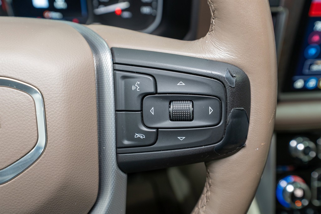 2021 GMC Yukon Image 30