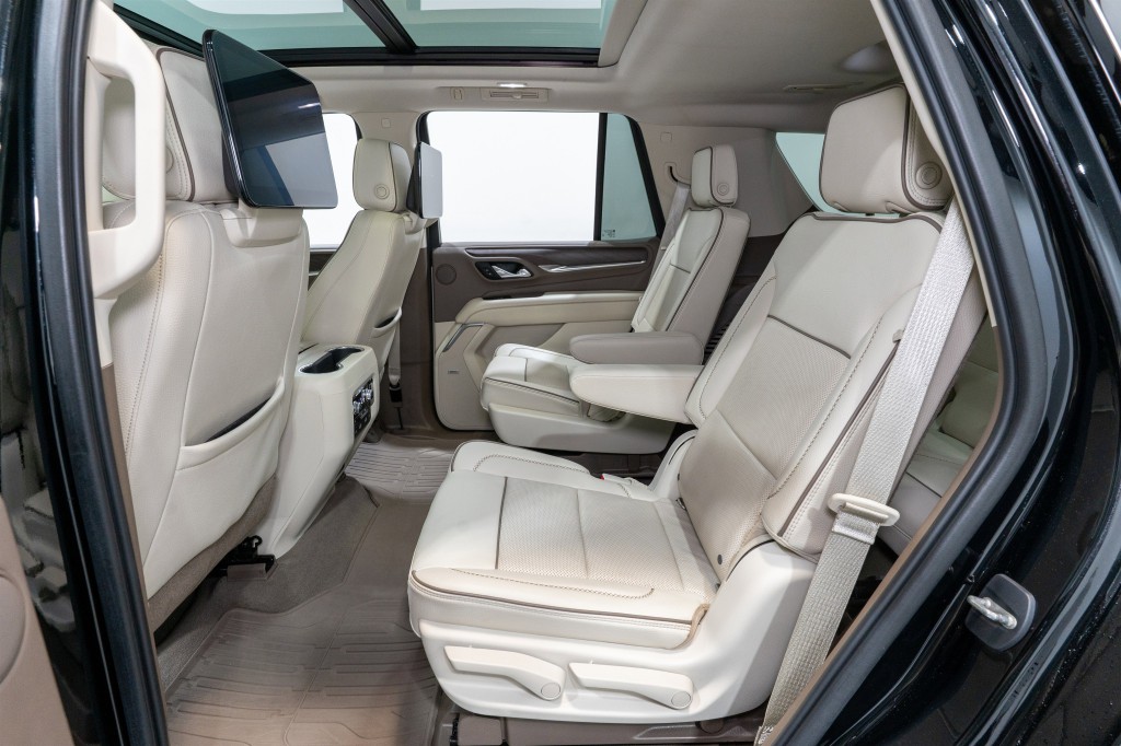 2021 GMC Yukon Image 36