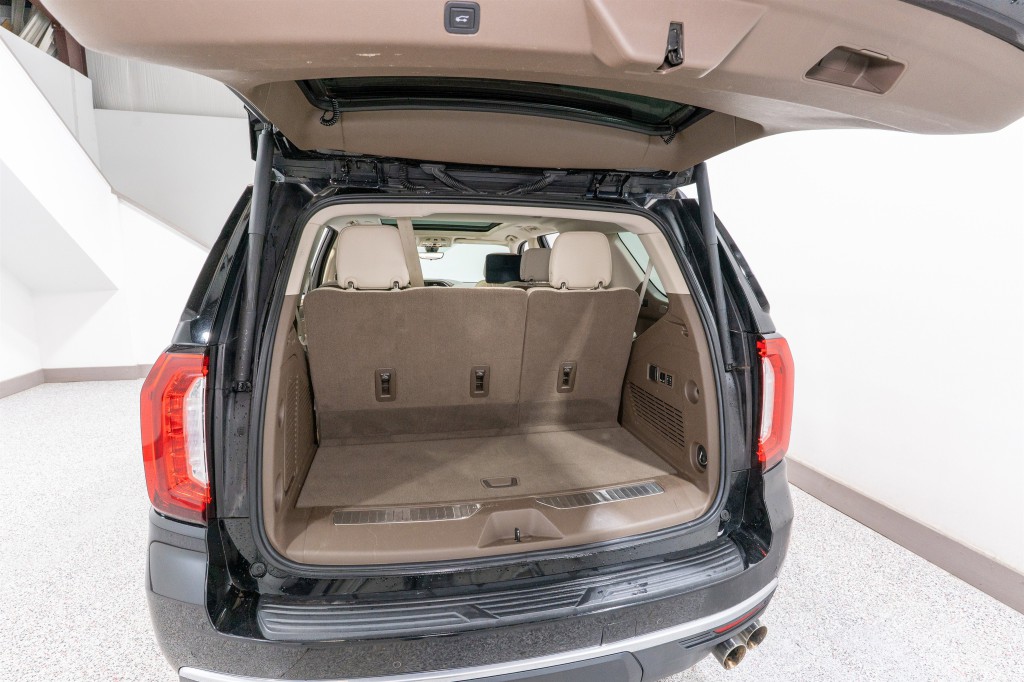 2021 GMC Yukon Image 39