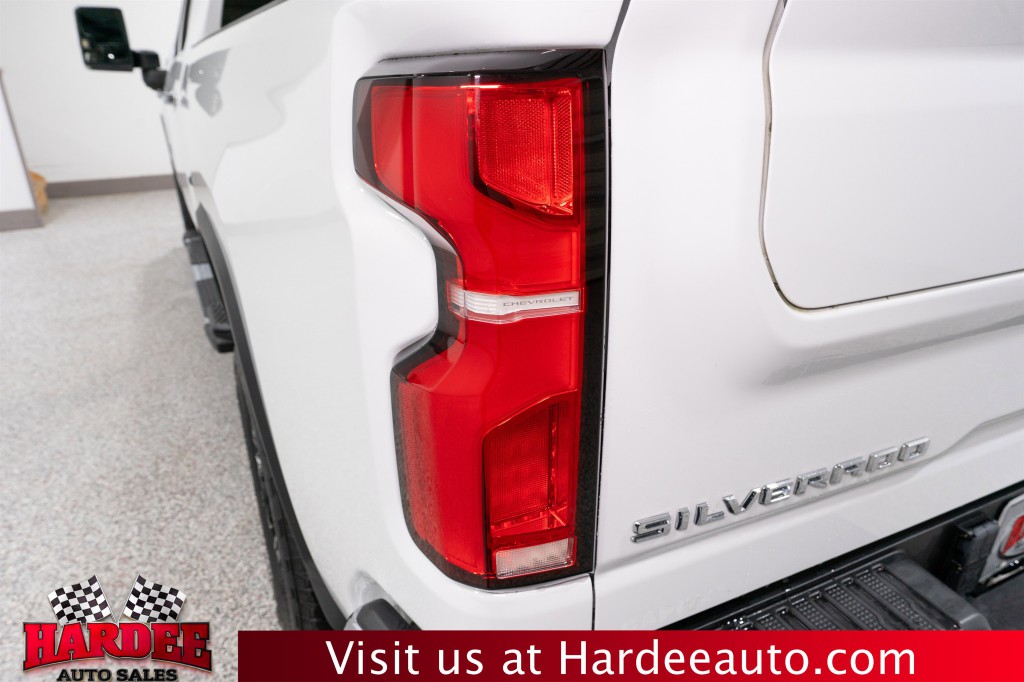 2024 Chevrolet Silverado 1500 Image 9