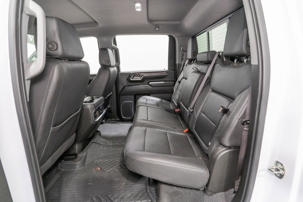 2024 Chevrolet Silverado 1500 Image 33