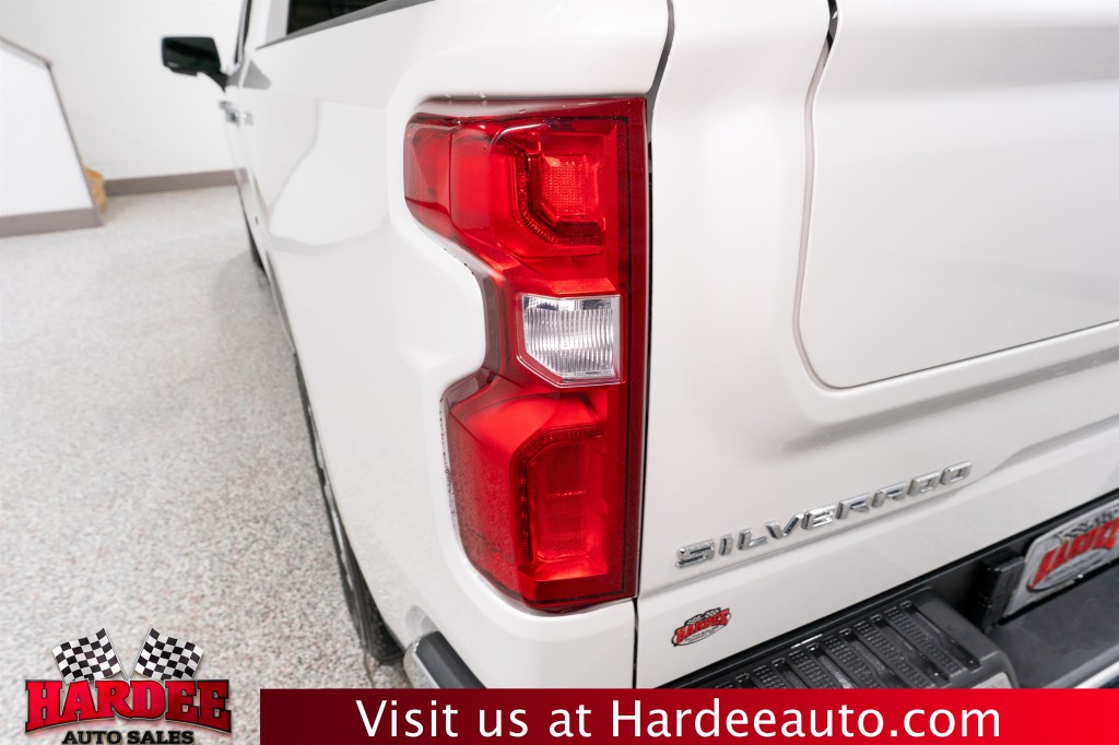 2022 Chevrolet Silverado 1500 Image 9