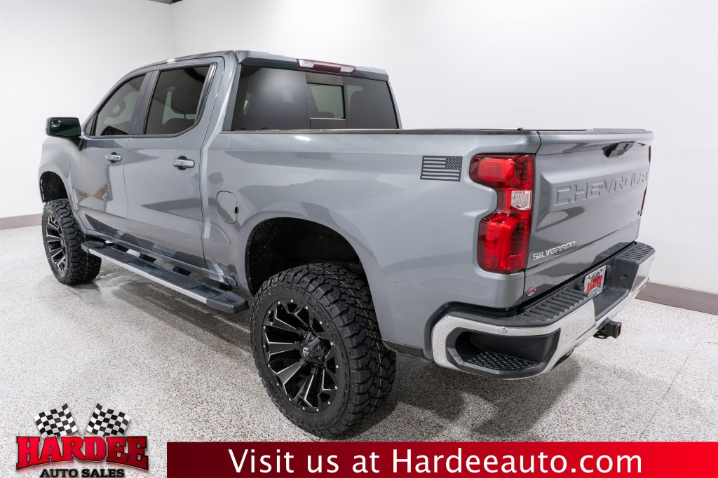 2020 Chevrolet Silverado 1500 Image 3