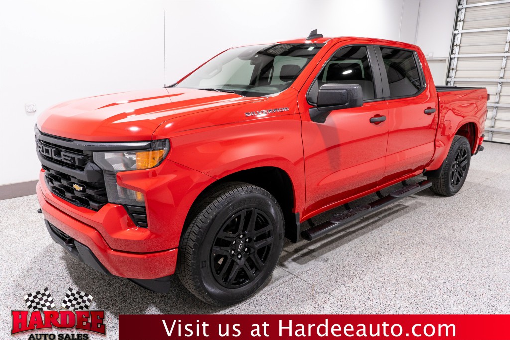 2022 Chevrolet Silverado 1500 Image 2