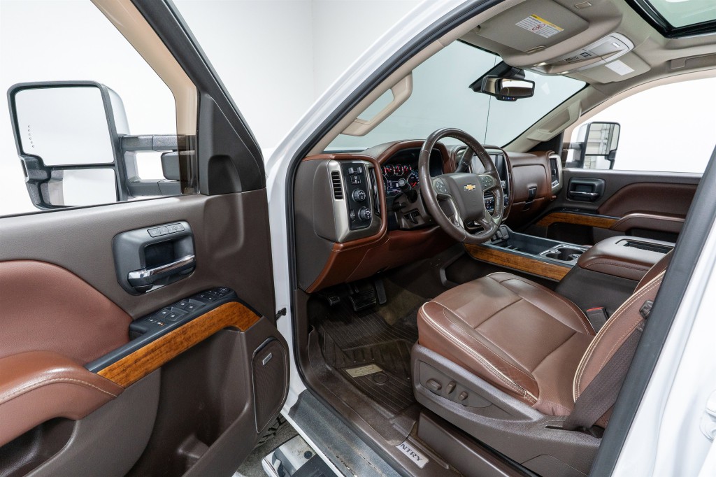 2017 Chevrolet Silverado 1500 Image 15