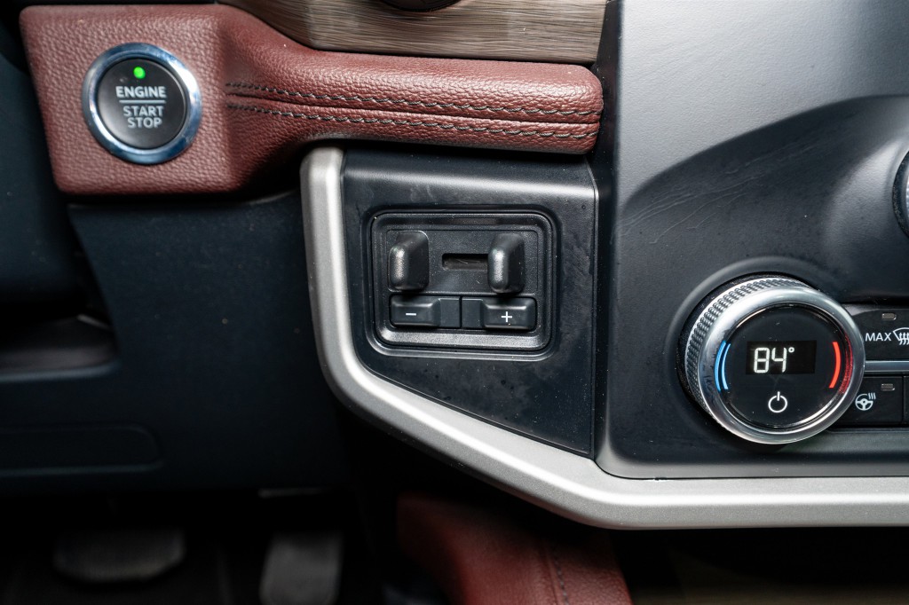 2023 Ford Expedition Image 27