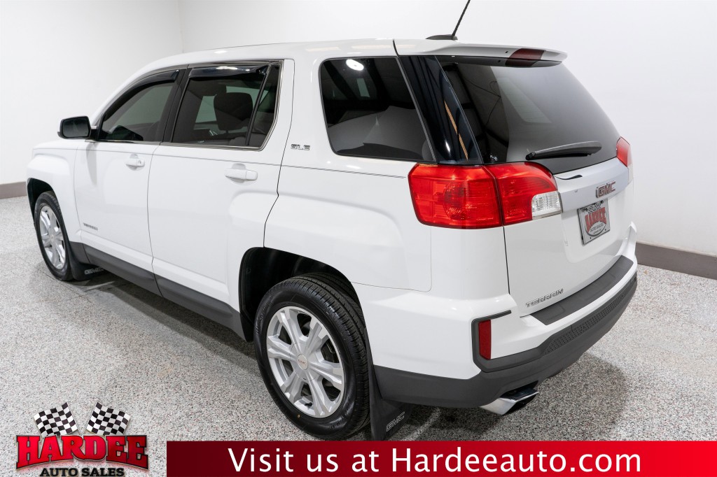 2017 GMC Terrain Image 3