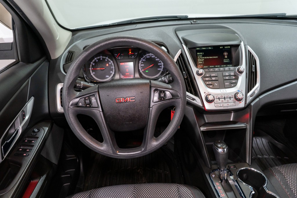 2017 GMC Terrain Image 11