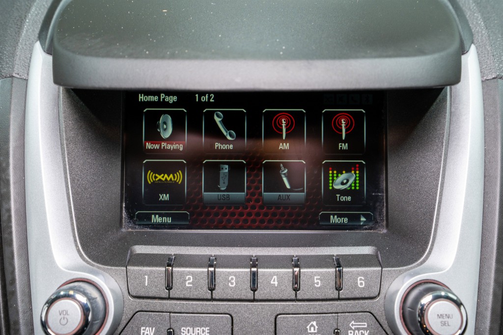 2017 GMC Terrain Image 16