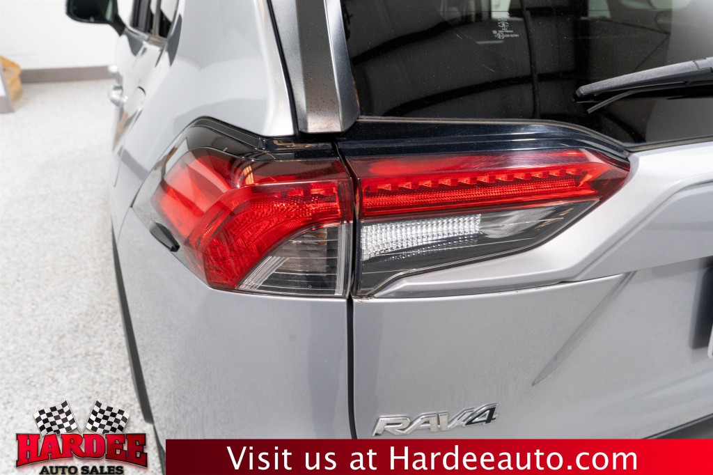 2019 Toyota Rav4 Image 9