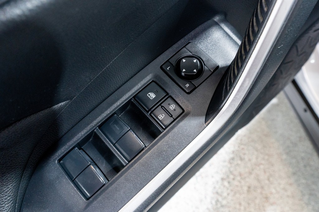 2019 Toyota Rav4 Image 14