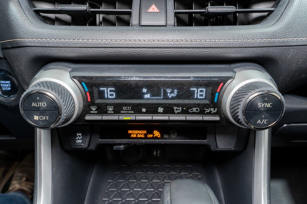 2019 Toyota Rav4 Image 21