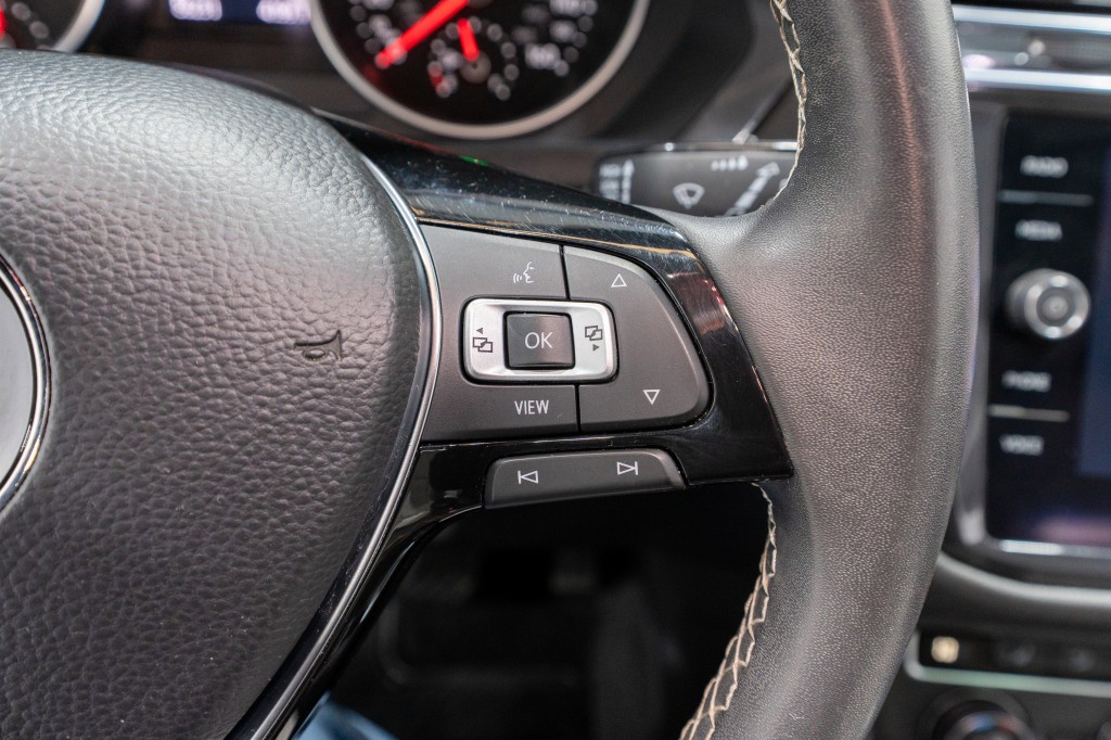 2021 Volkswagen Tiguan Image 25