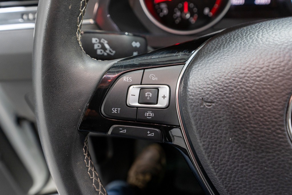 2021 Volkswagen Tiguan Image 26