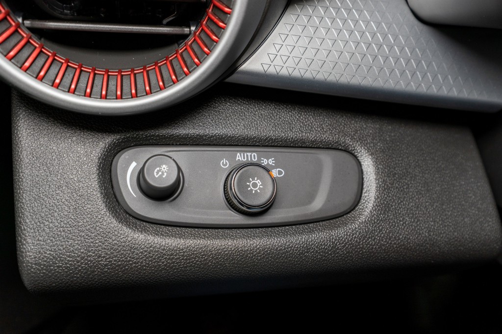 2024 Chevrolet Trax Image 28