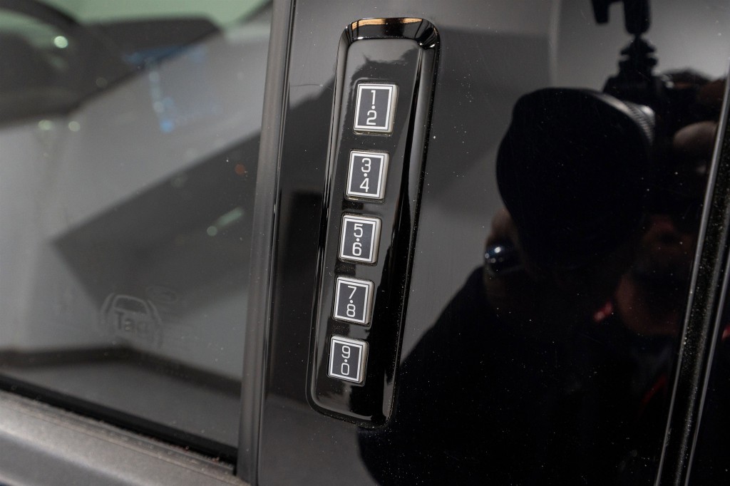 2023 Ford F-150 Image 13