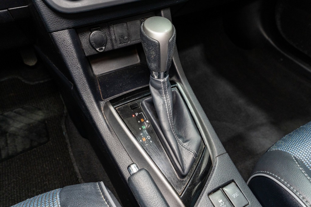 2015 Toyota Corolla Image 19