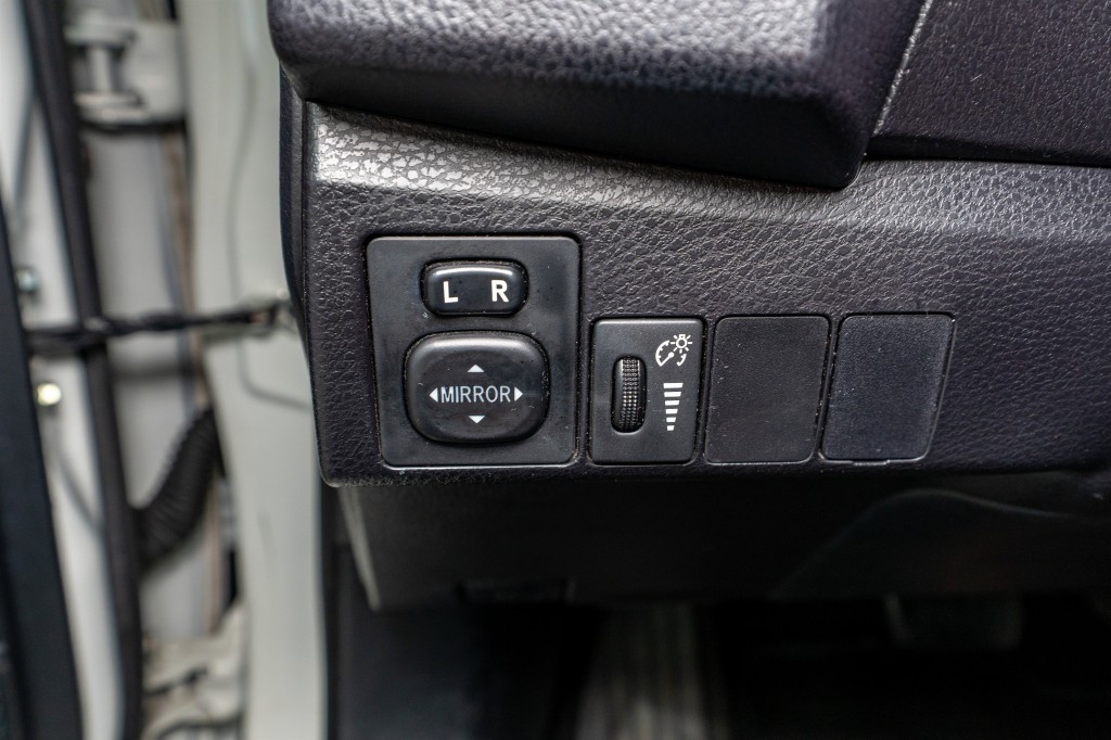 2015 Toyota Corolla Image 26