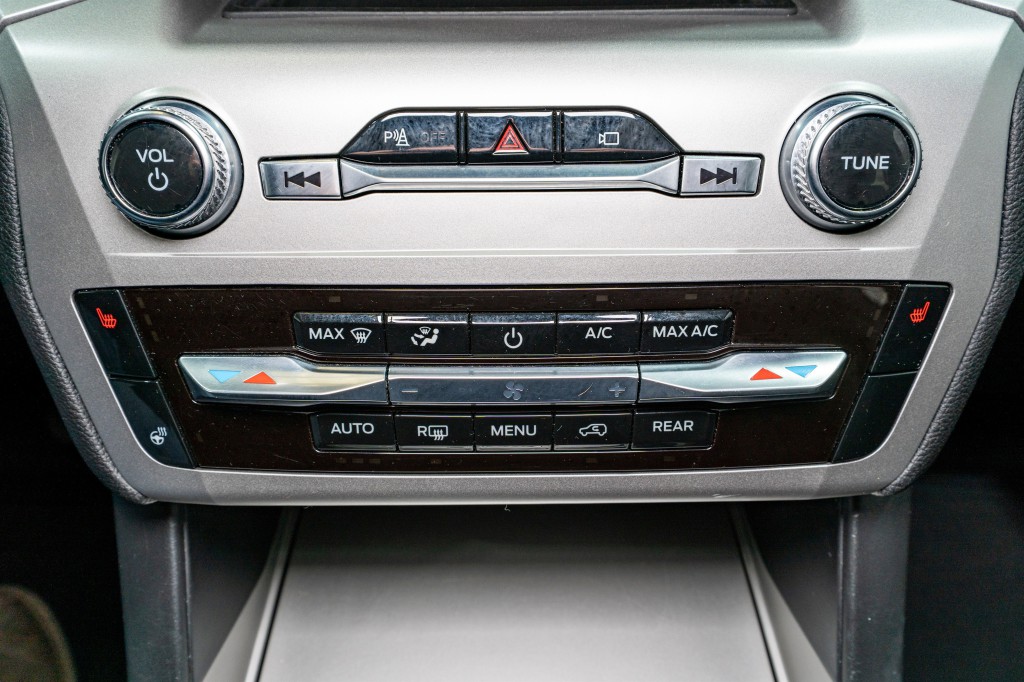 2022 Ford Explorer Image 22