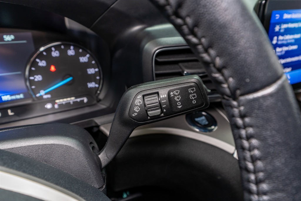 2022 Ford Explorer Image 29