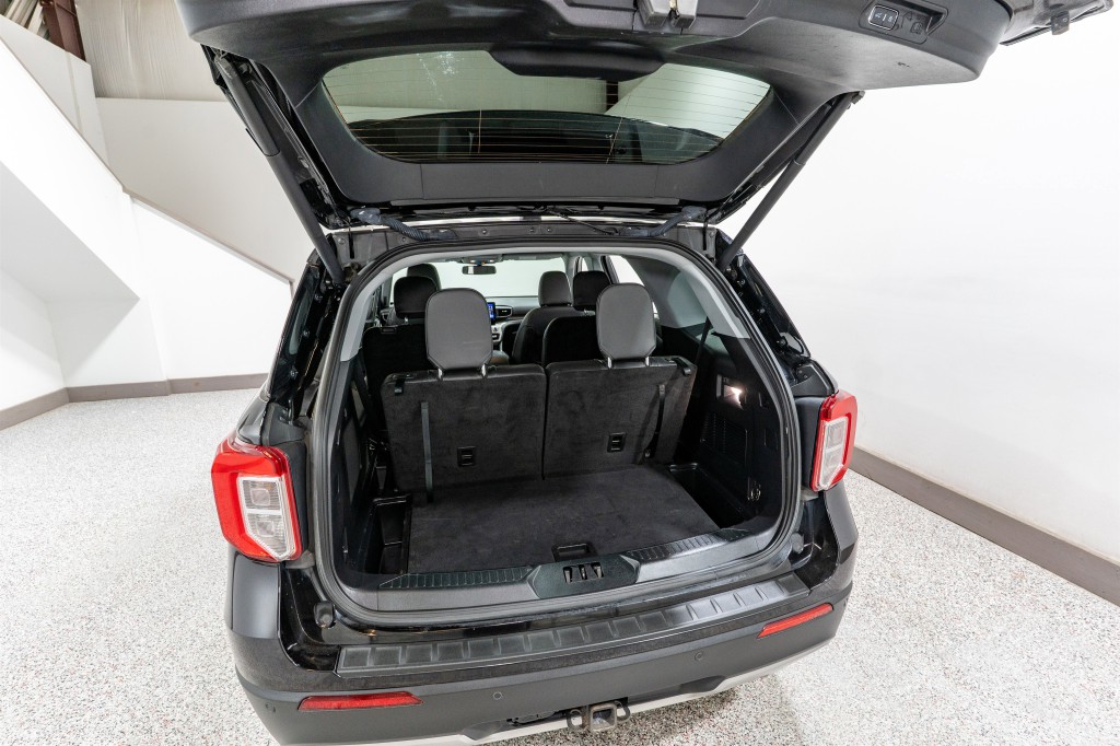 2022 Ford Explorer Image 34