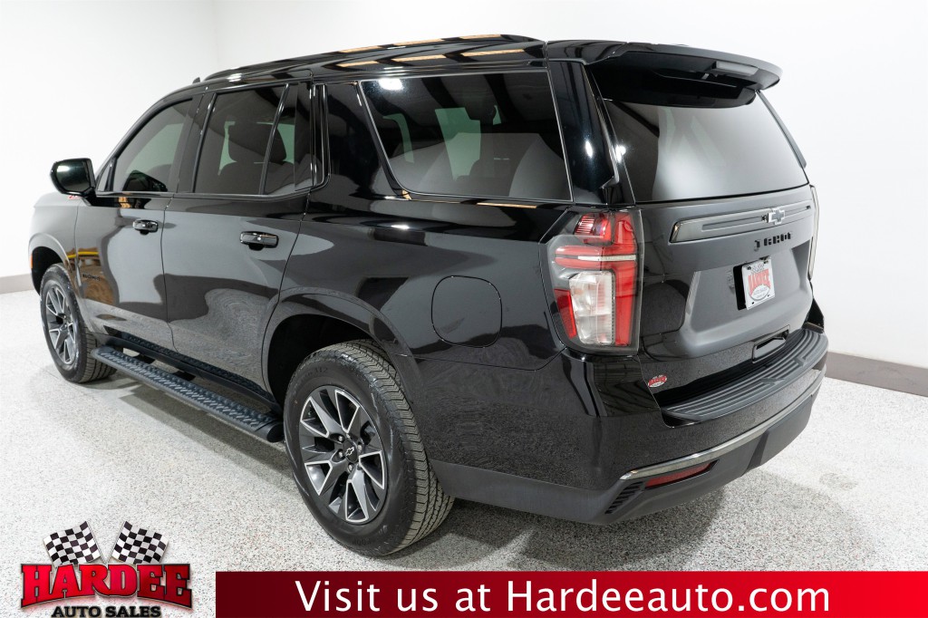 2022 Chevrolet Tahoe Image 3