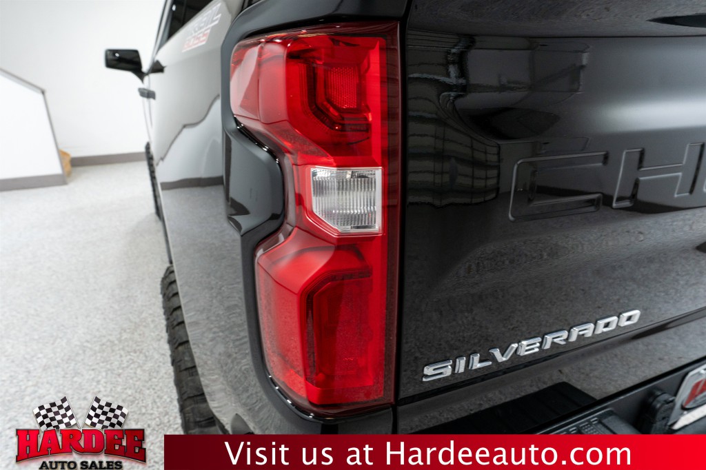 2021 Chevrolet Silverado 1500 Image 8