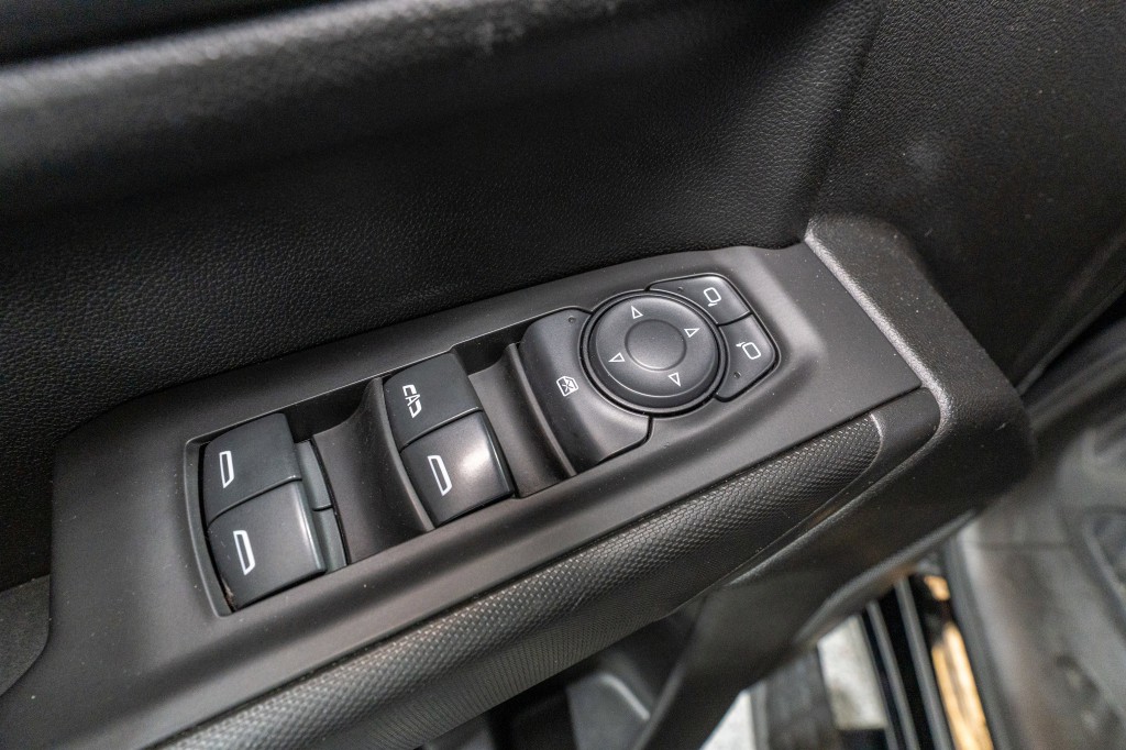 2021 Chevrolet Silverado 1500 Image 12