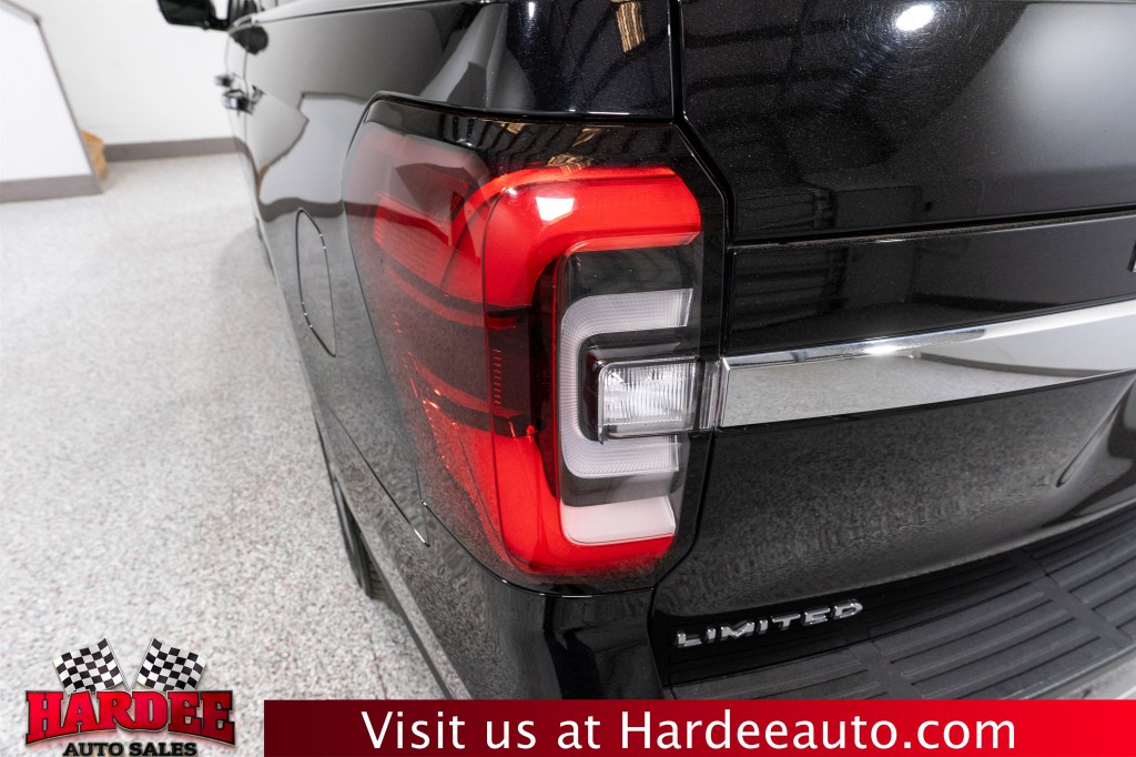 2024 Ford Expedition Image 9