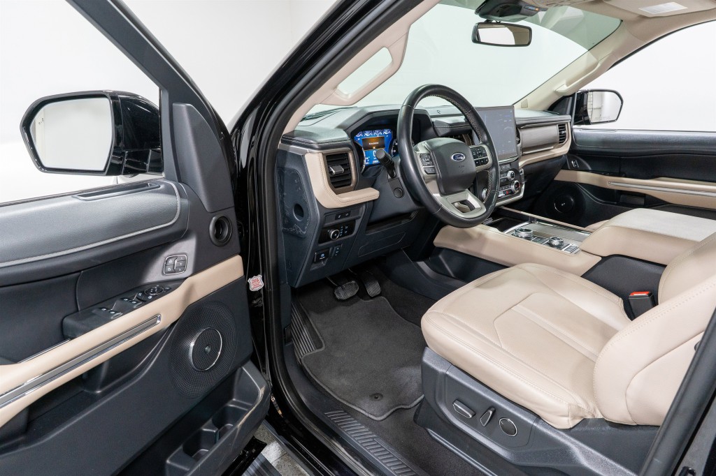 2024 Ford Expedition Image 13