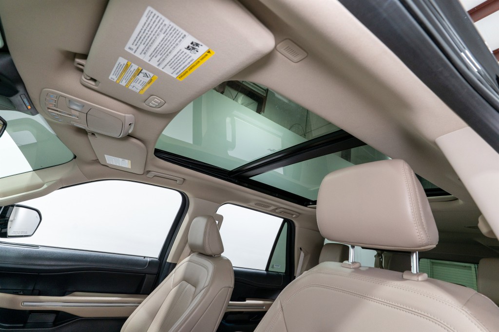 2024 Ford Expedition Image 18