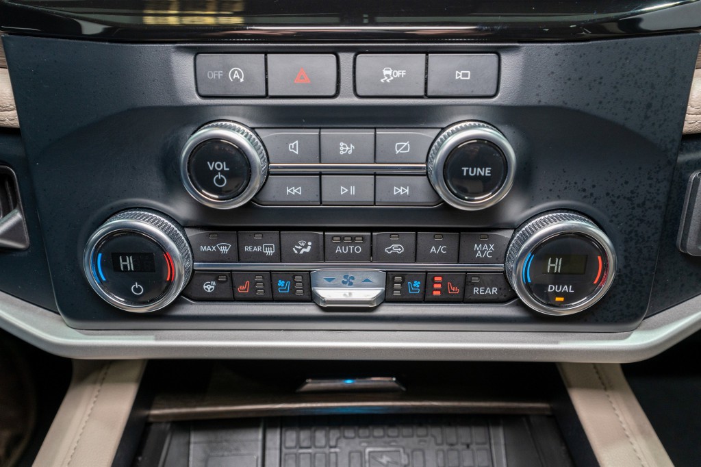 2024 Ford Expedition Image 23