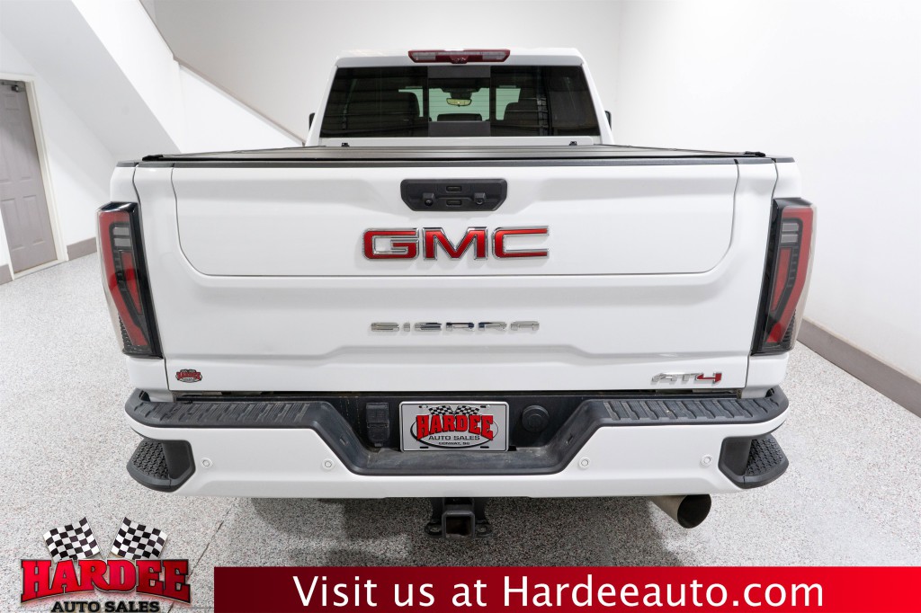 2024 GMC Sierra 2500 Image 4