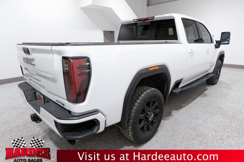 2024 GMC Sierra 2500 Image 5