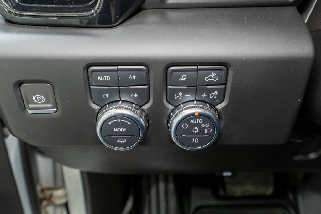 2024 GMC Sierra 2500 Image 35