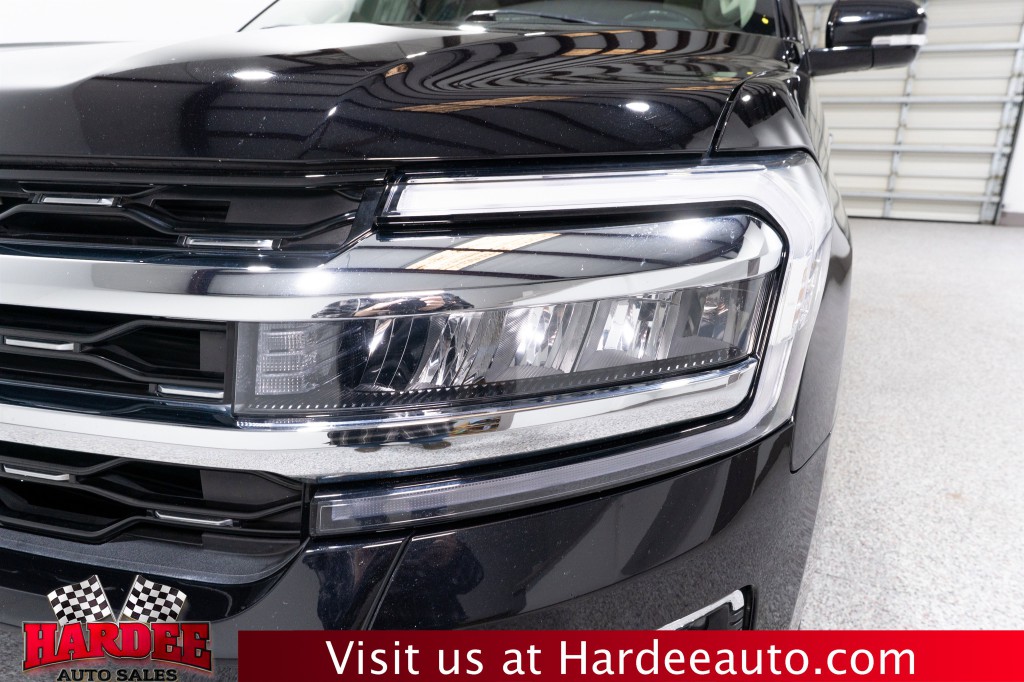 2024 Ford Expedition Image 8