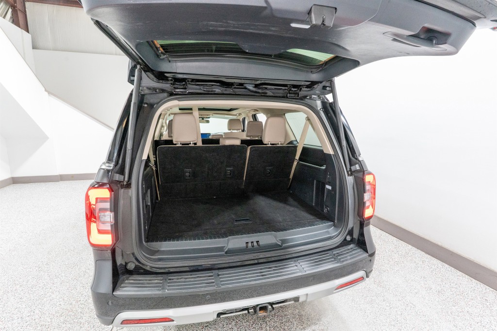 2024 Ford Expedition Image 36