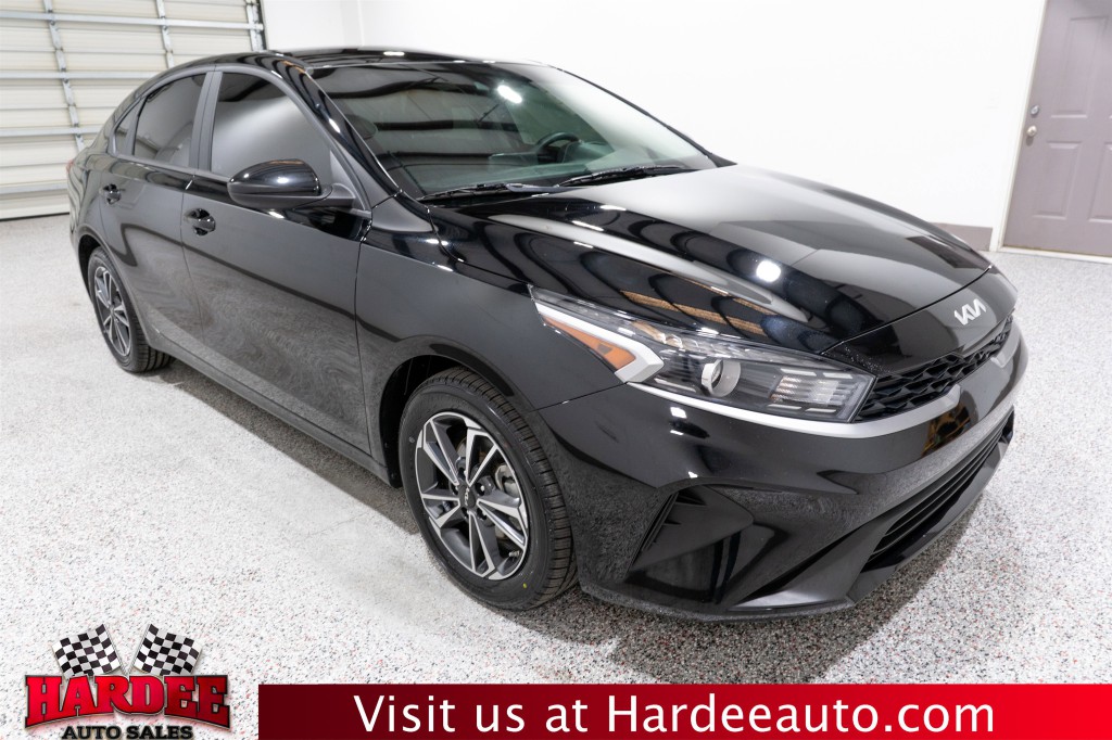 2024 Kia Forte Image 6