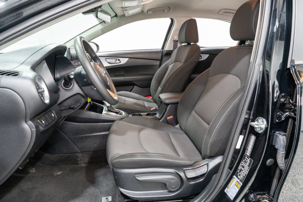 2024 Kia Forte Image 14